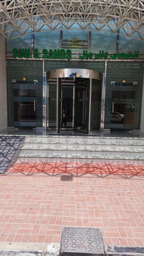 Sun & Sands Hotel Llc Dubai Exterior foto